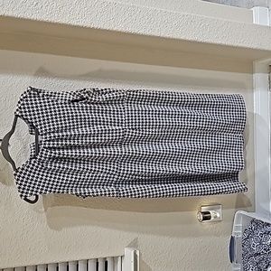 Dana Buchman sleeveless dress 20W